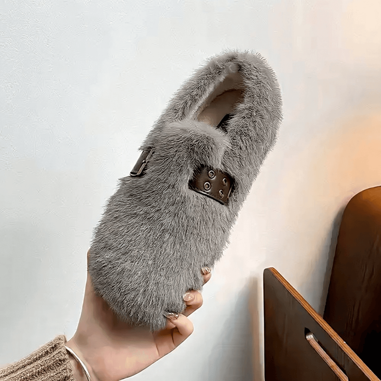 FurLush – Fauxpäls-skor med Rem