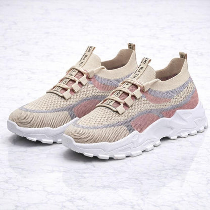 CloudWeave – Lätta Slip-On Sneakers för Dam med Andningsbar Flyknit, Snörning och Låg Klack