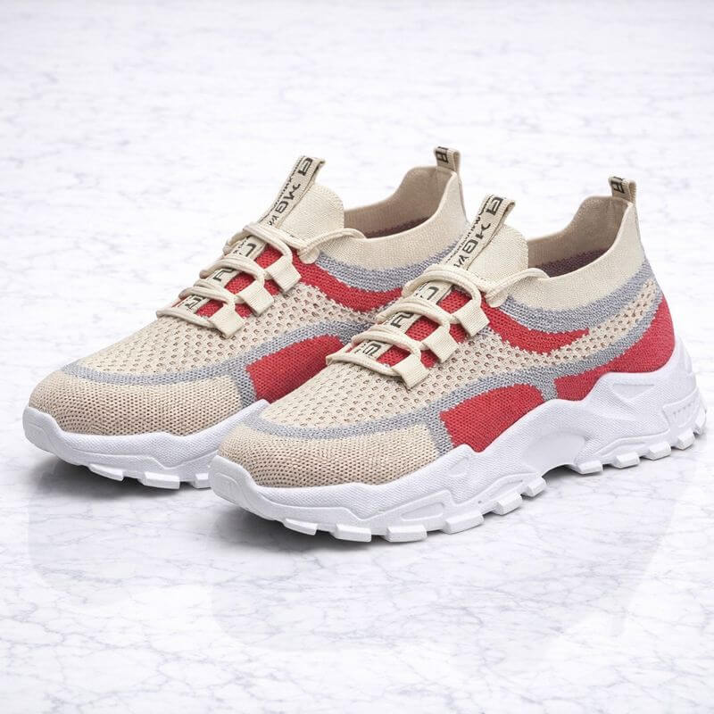 CloudWeave – Lätta Slip-On Sneakers för Dam med Andningsbar Flyknit, Snörning och Låg Klack